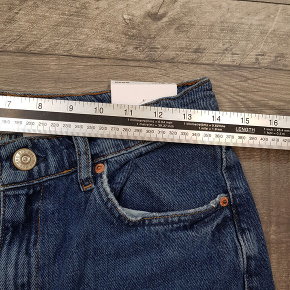 Urban Outfitters BDG Boyfriend Jeans W26 L30 UK 8 BLue Mid Rise Relaxed Fit BNWT - Picture 8 of 10